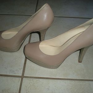 NINE WEST HELENO TAN  STILETTO PUMP SHOE SIZE 8.5
